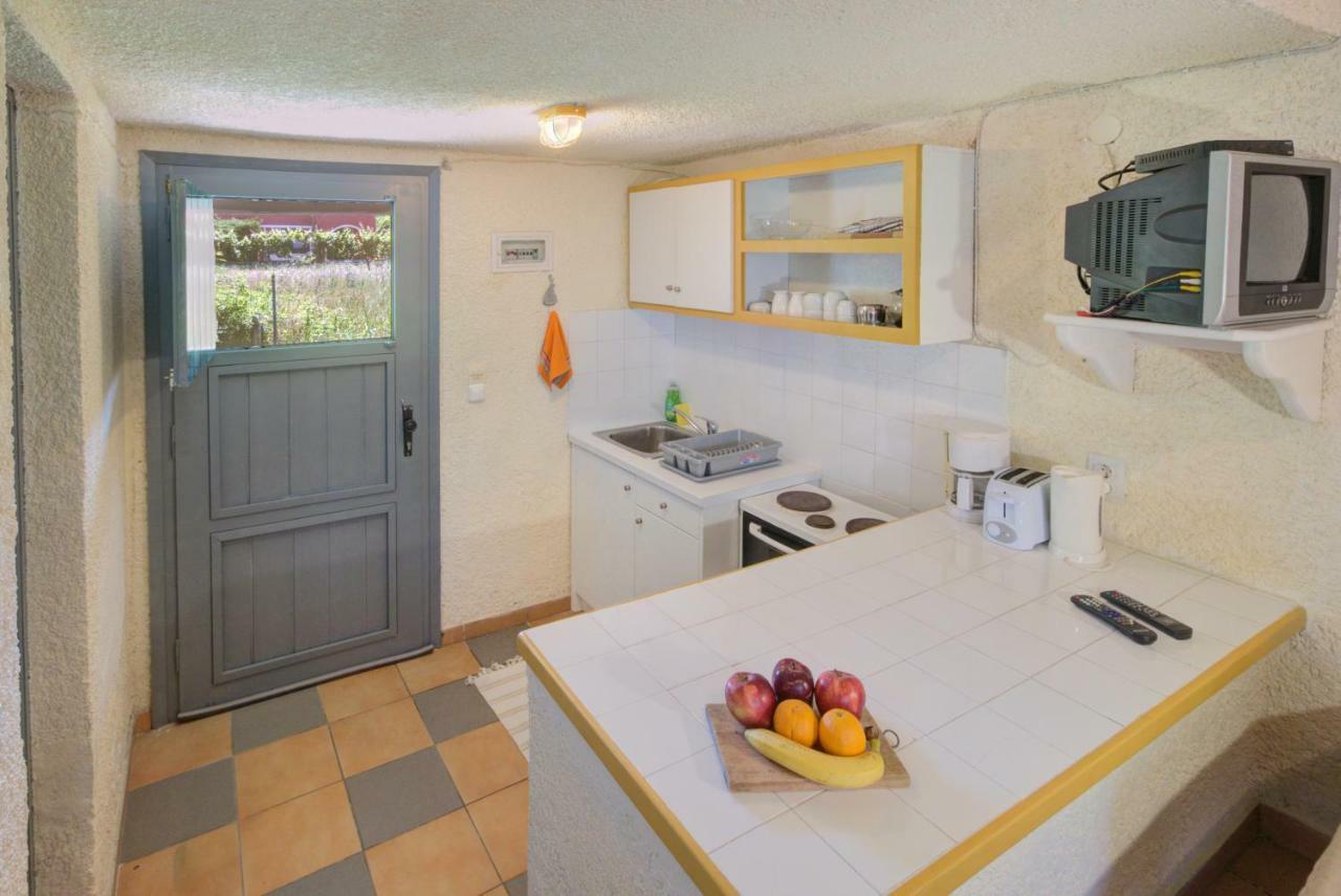 Lefkes Apartments Αχαράβη Εξωτερικό φωτογραφία